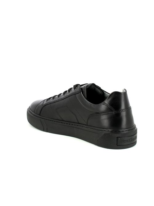 sneakers da uomo in pelle nera NERO GIARDINI | I400450U100